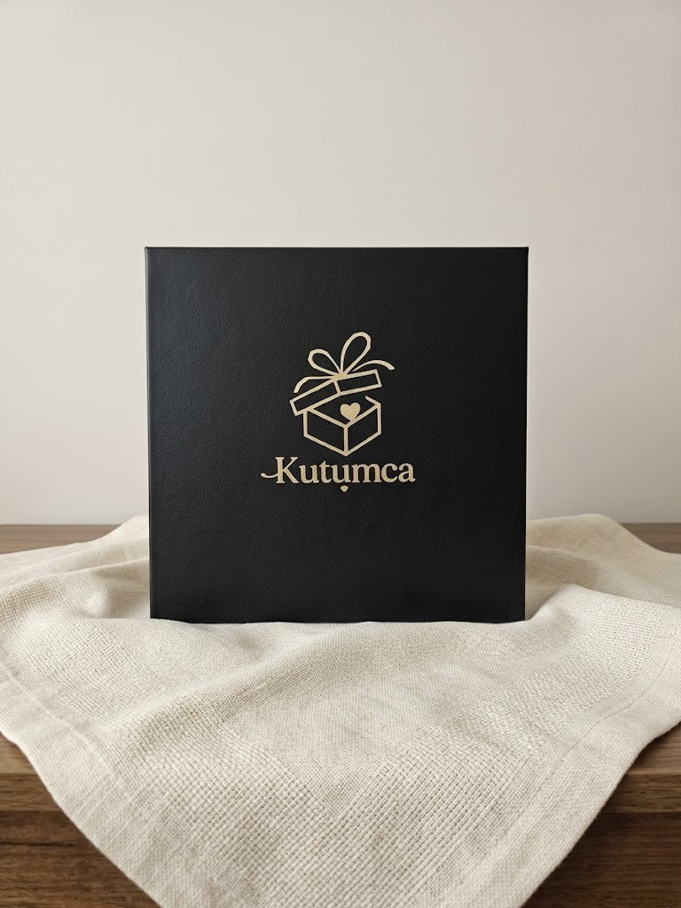 Siyah Kutumca Hediye Kutusu